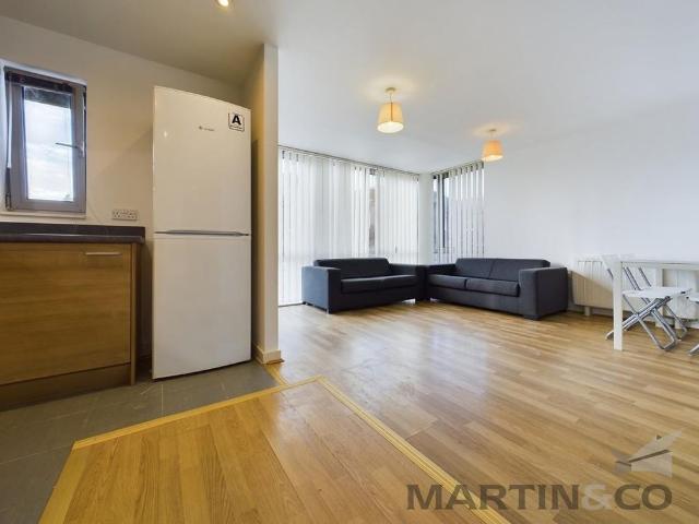 Apartment for rent in Marlborough, Easton Royal