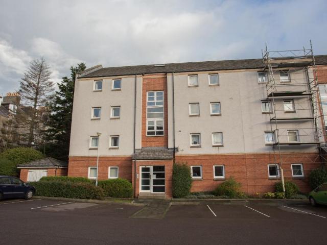 Flat for rent in Ballindoch, Scotland