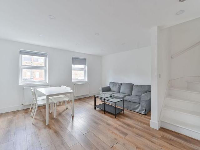 Apartment for rent in Camberwell, Greater London