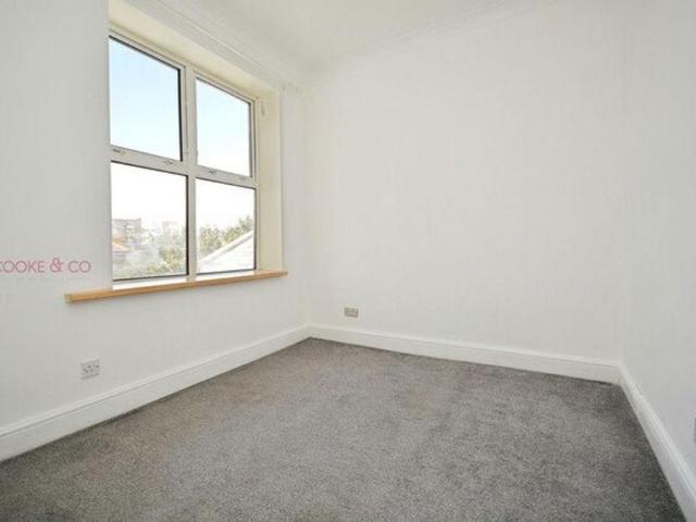 Apartment for rent in Cliftonville West, Acol