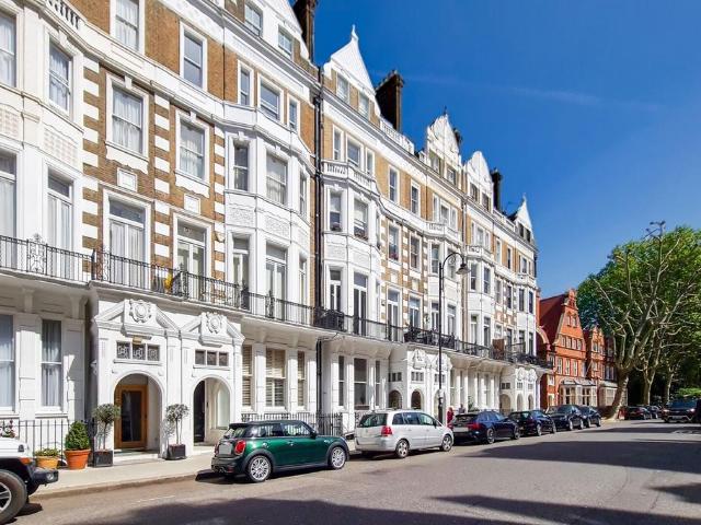 Flat for rent in South Kensington, Isle Of Man