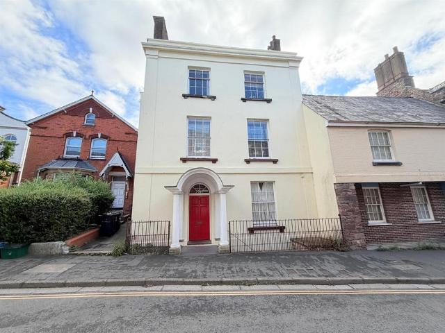 Flat for rent in West Exe, Newton St Cyres