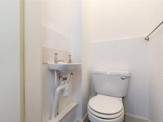 Apartment for rent in Newington, Scotland