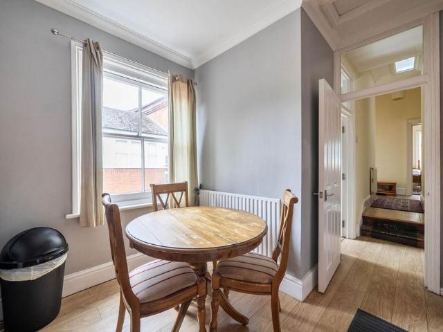 Apartment for rent in Hampshire