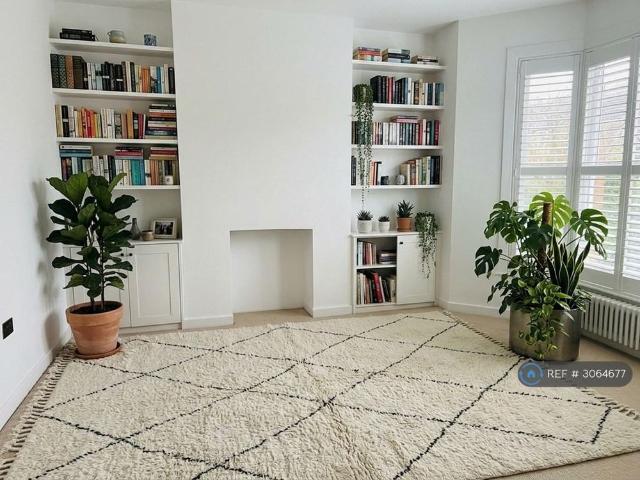 Apartment for rent in London Borough of Lambeth, Greater London