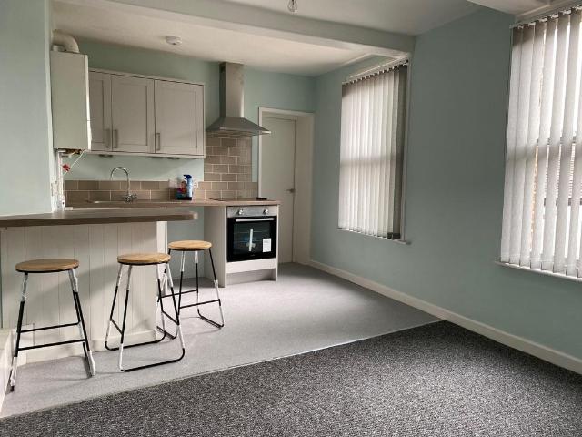 Flat for rent in Compton, Froggatt