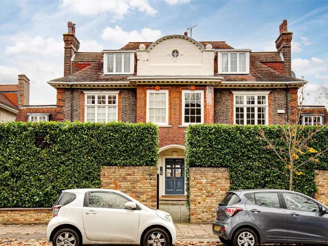 Flat for rent in Putney, Greater London