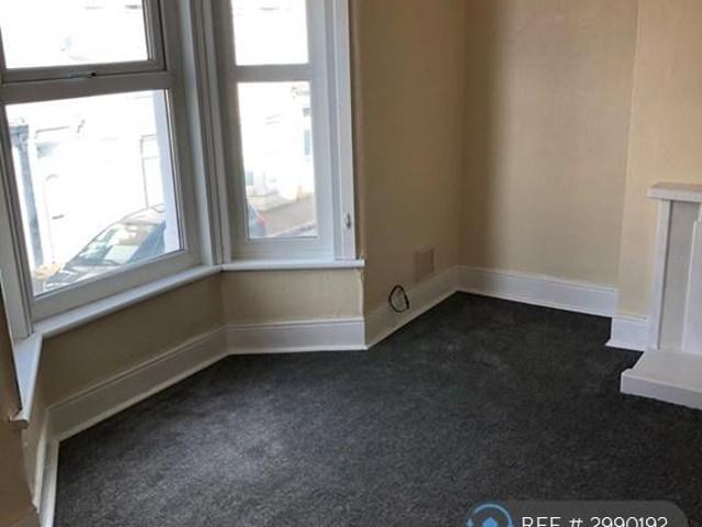 Apartment for rent in Sheerness, Oad Street