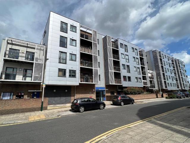 Flat for rent in Orchard Village, Greater London