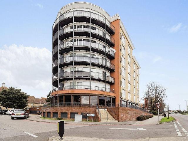 Apartment for rent in Enborne, West Berkshire