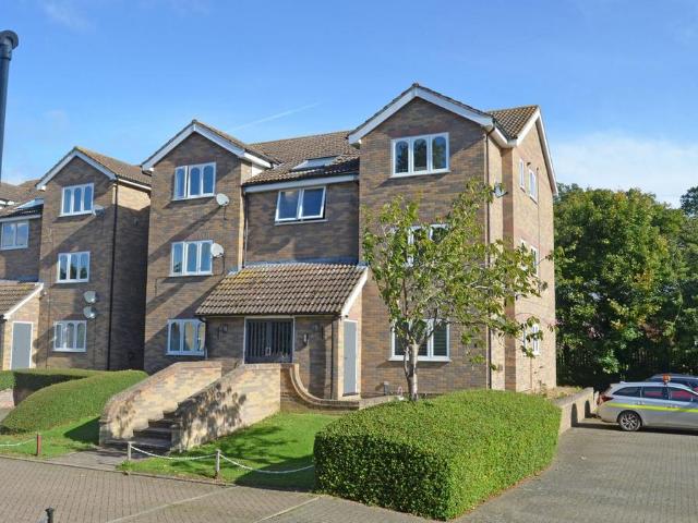 Flat for rent in Towcester, Northamptonshire