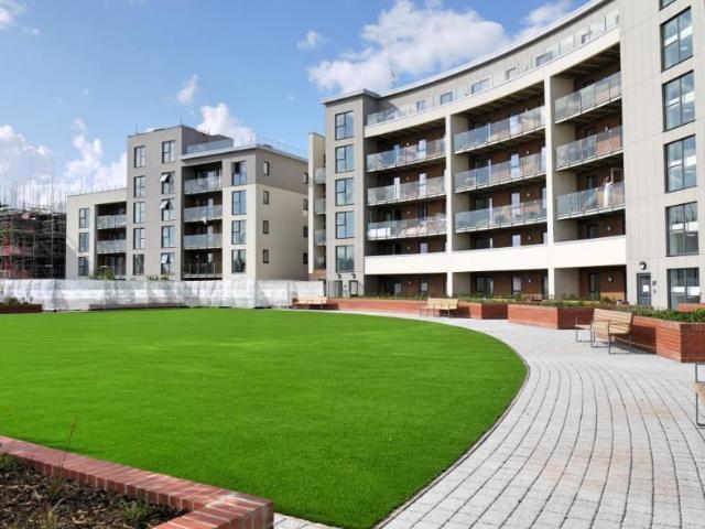Flat for rent in Elstree and Borehamwood, Borehamwood
