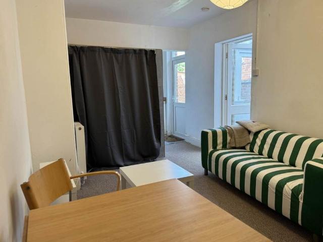 Apartment for rent in Watergate, Devon