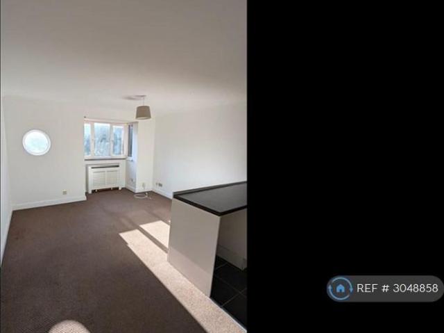 Apartment for rent in Corby Village, Corby
