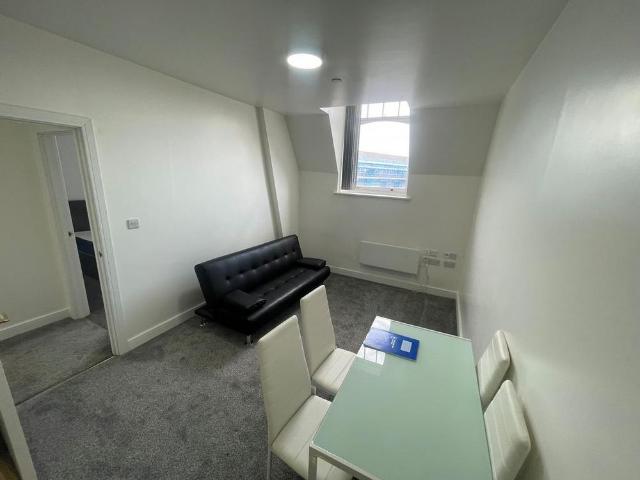 Apartment for rent in The Park, City of Nottingham