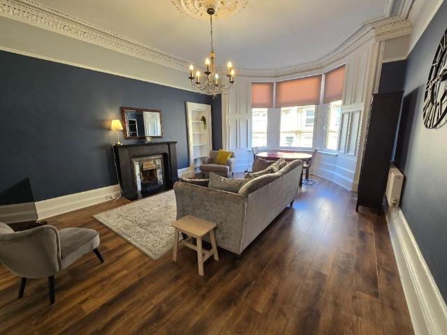 Apartment for rent in The Drives, Dennistoun