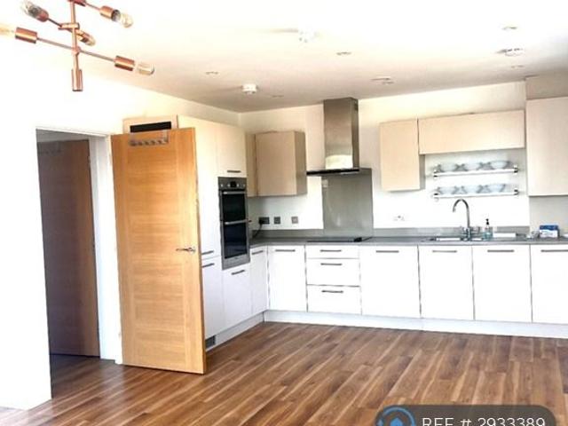 Flat for rent in London Borough of Hounslow, Spring Grove