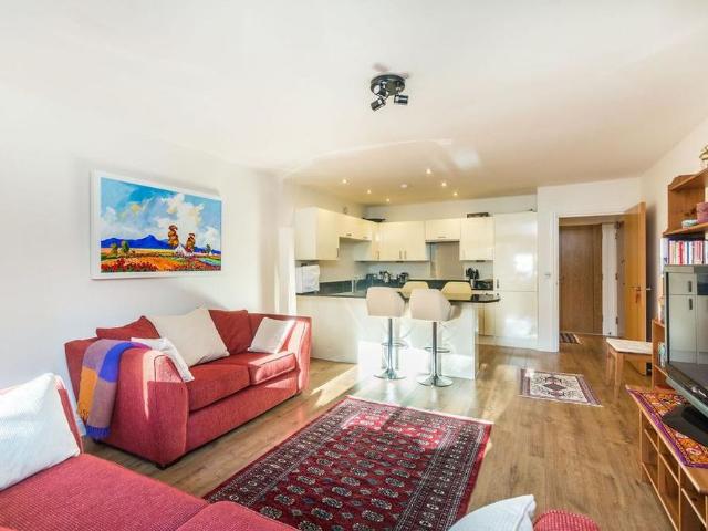 Apartment for rent in Charlotteville, Westborough