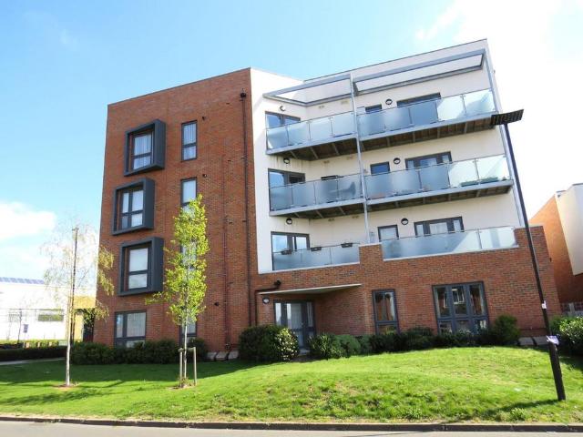 Apartment for rent in London Borough of Hounslow, Greater London