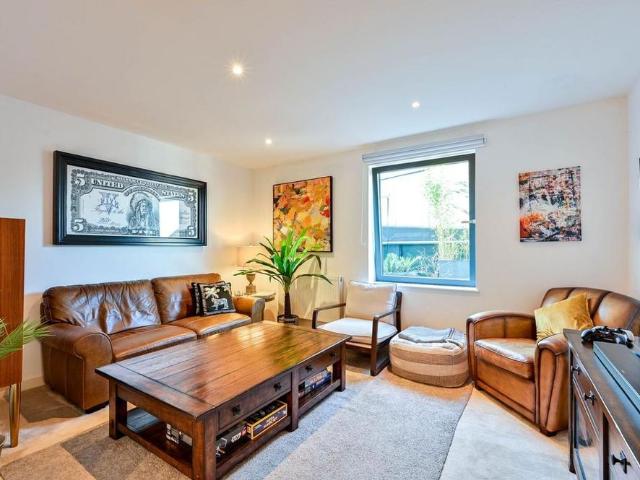 Apartment for rent in Charlotteville, Westborough