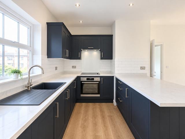 Flat for rent in Greenhithe, Dartford
