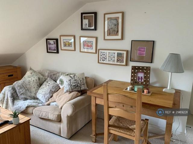 Apartment for rent in Kings Worthy, Hampshire