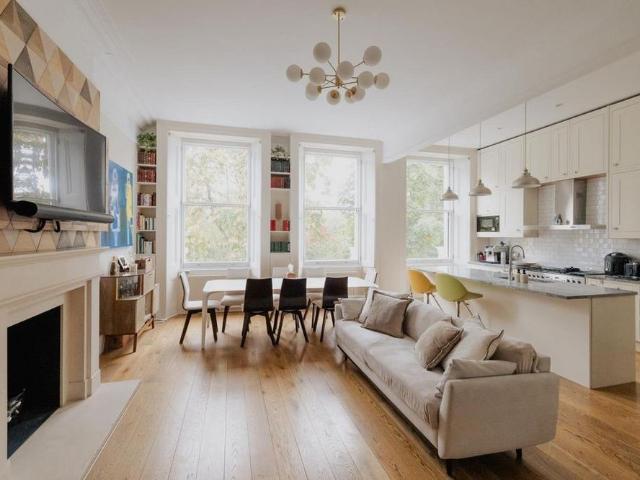 Apartment for rent in South Kensington, Greater London