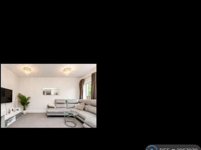 Apartment for rent in St Albans, Five Acres