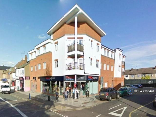 Flat for rent in Broxbourne, Hertfordshire
