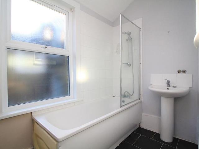 Apartment for rent in Westbrook, Acol