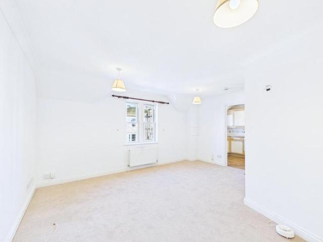 Apartment for rent in Clevedon, North Somerset