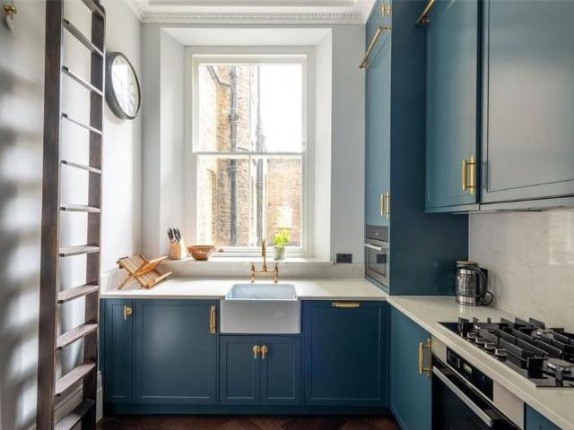 Apartment for rent in Earl's Court, Greater London