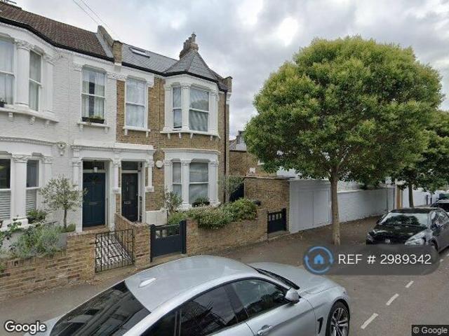 Apartment for rent in Brondesbury, Greater London