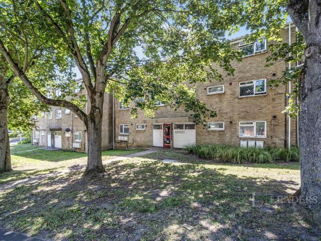 Flat for rent in Lakenham, East Bank