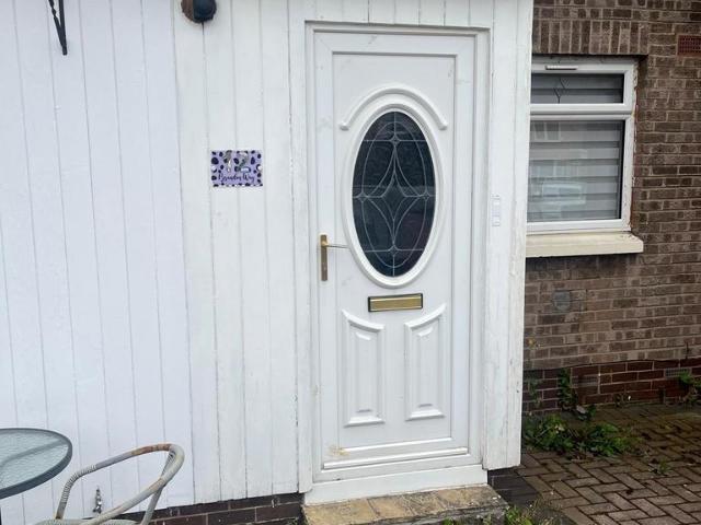 Flat for rent in Old Monkland, Viewpark