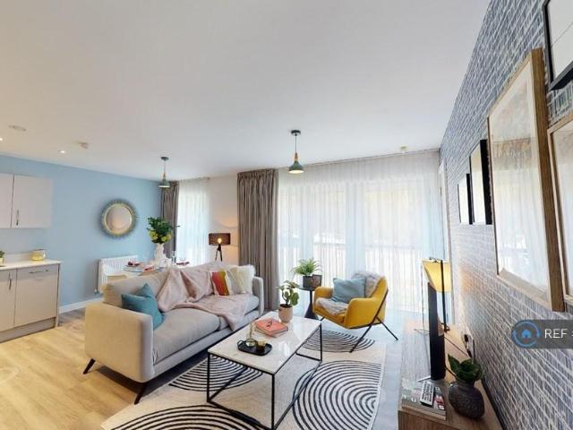 Flat for rent in Hart, Hampshire
