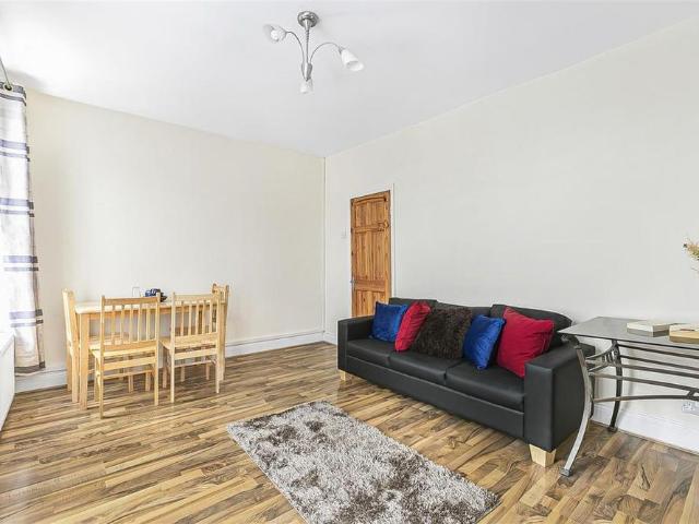 Apartment for rent in Leyton, Greater London