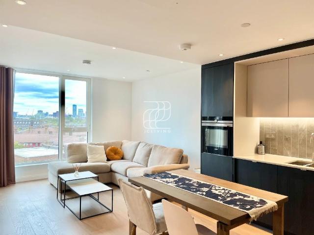 Flat for rent in Kennington, Greater London