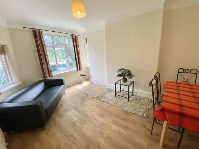 Apartment for rent in Far Headingley, Headingley