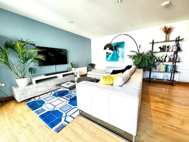 Apartment for rent in Old Ford, Bow