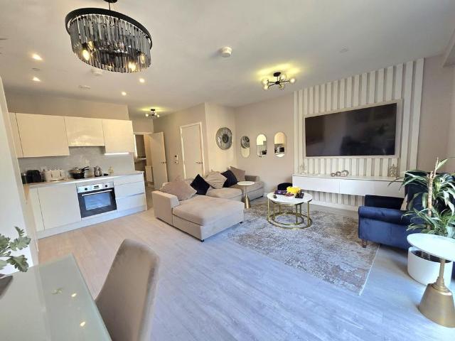 Apartment for rent in West Hendon, The Hyde