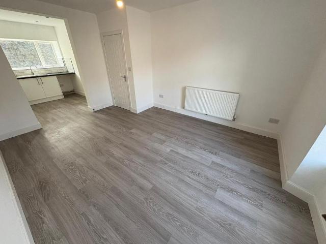 Apartment for rent in Beith, Scotland