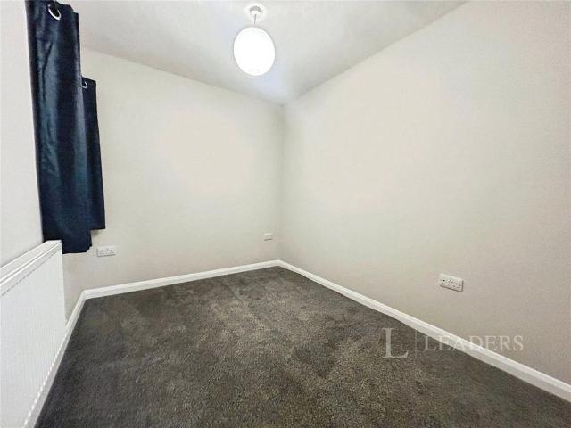 Apartment for rent in Ewens Farm, Golden Valley