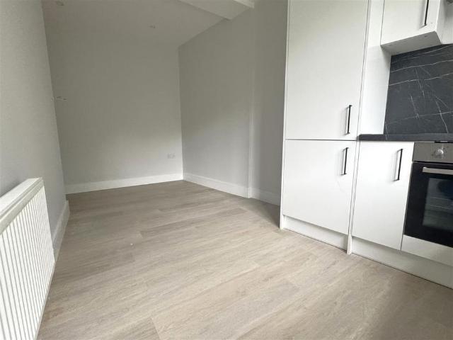 Apartment for rent in Beckenham, Greater London