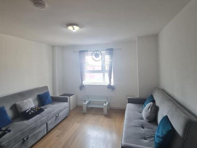 Apartment for rent in Mount Pleasant, Nangreaves