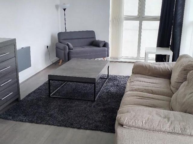 Flat for rent in Leylands, West Yorkshire