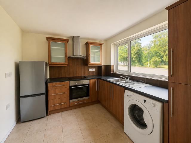 Apartment for rent in Harestock, Hampshire
