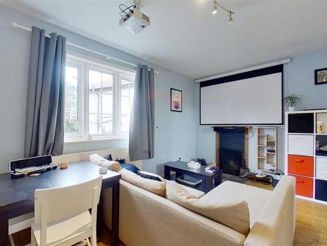 Apartment for rent in London Borough of Wandsworth, Greater London