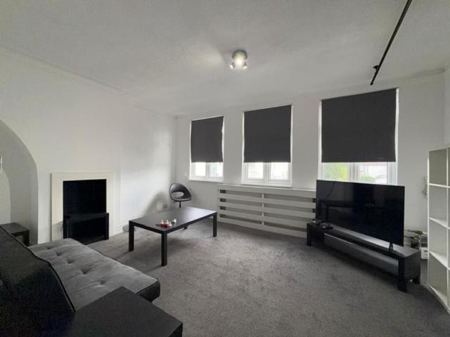 Flat for rent in Temple Fortune, Greater London