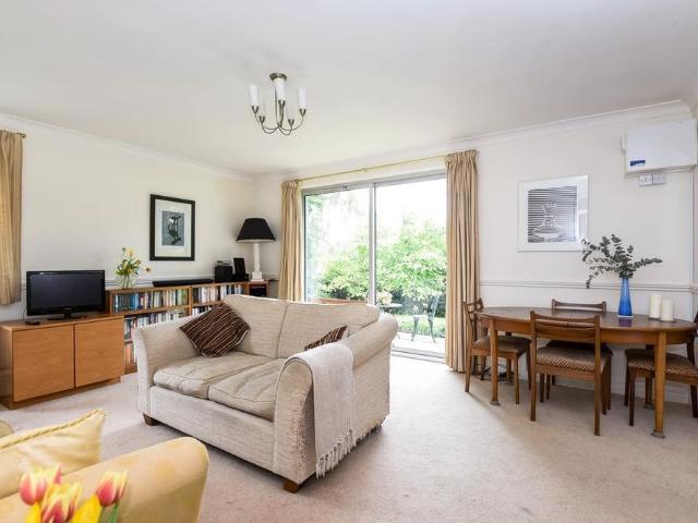 Apartment for rent in The Slade, Oxfordshire